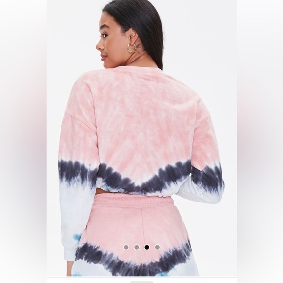 Forever 21 pink blue white tie dye crop top sweatshirt shorts matching set - Picture 3 of 16